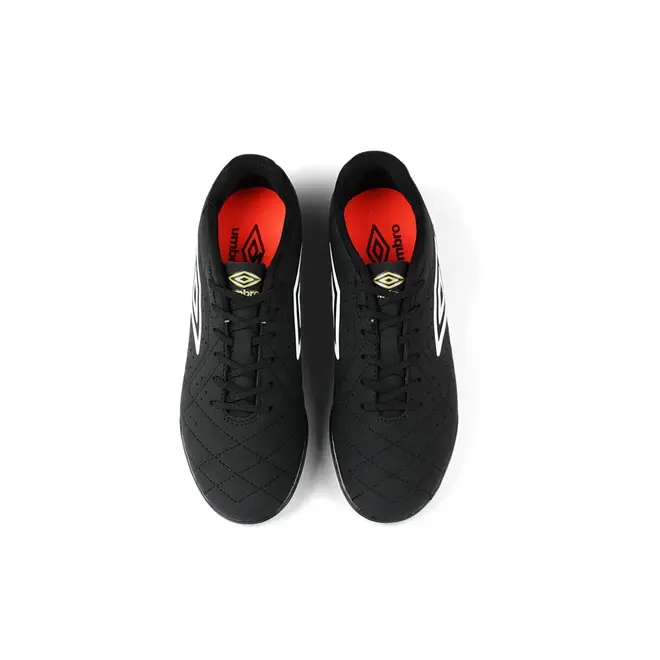 Chuteira Society Umbro Neo Strike