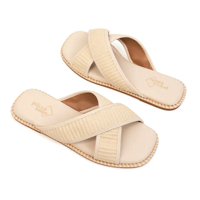 Tamanco Rasteira Pelica e Batom Off White Feminino