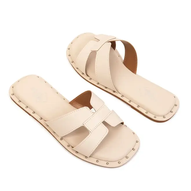 Tamanco Rasteira Pelica e Batom Off White Feminino
