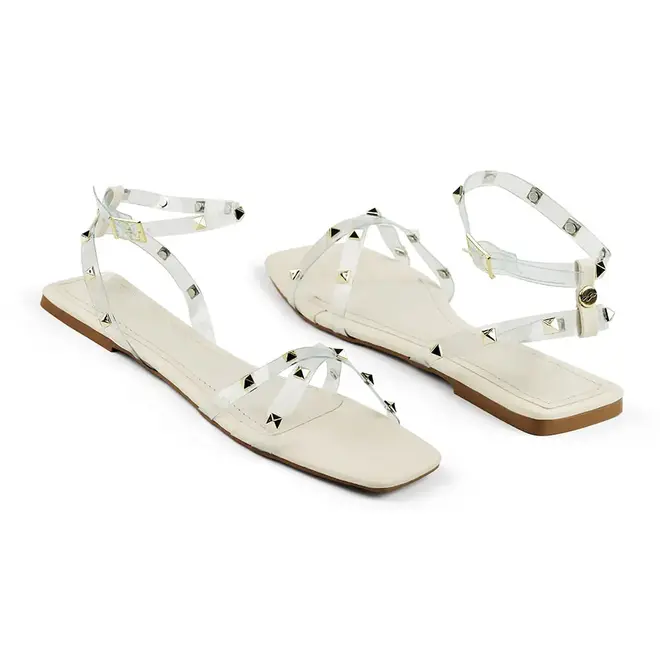 Sandália Flat Itapuâ Spike Off White Feminino