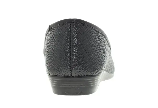 Sapatilha Bico Redondo Preta Moleca Feminino