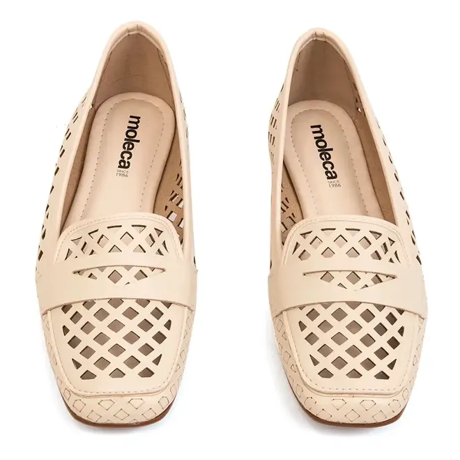 Sapatilha Bico Quadrado Moleca Branco Off Feminino