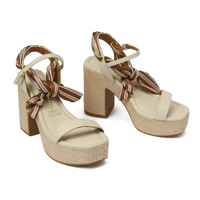 Sandália Salto Vizzano Off White Feminino
