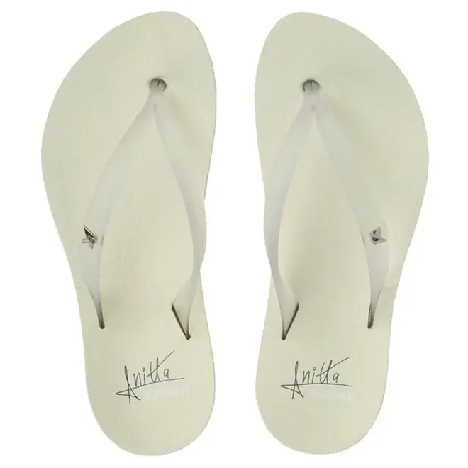 Chinelo Dedo Kenner Ibiza Anitta Branco e Bege Feminino
