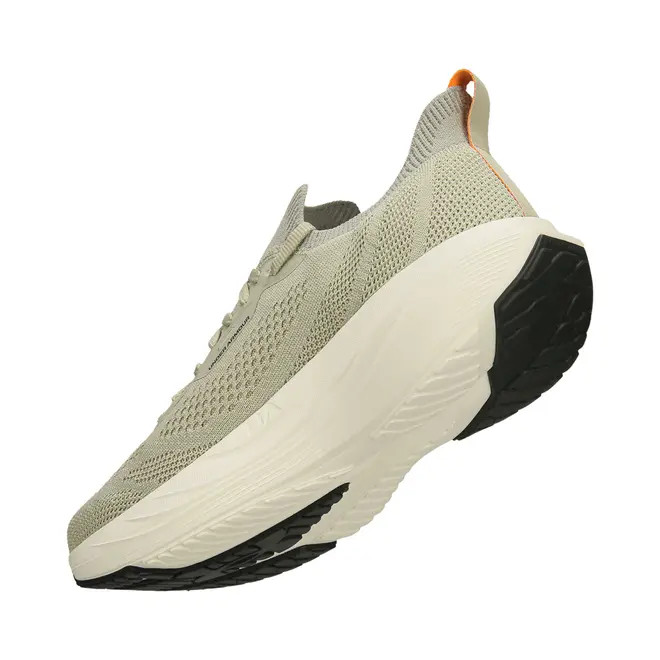 Tênis de Corrida Under Armour Charged Slight 4