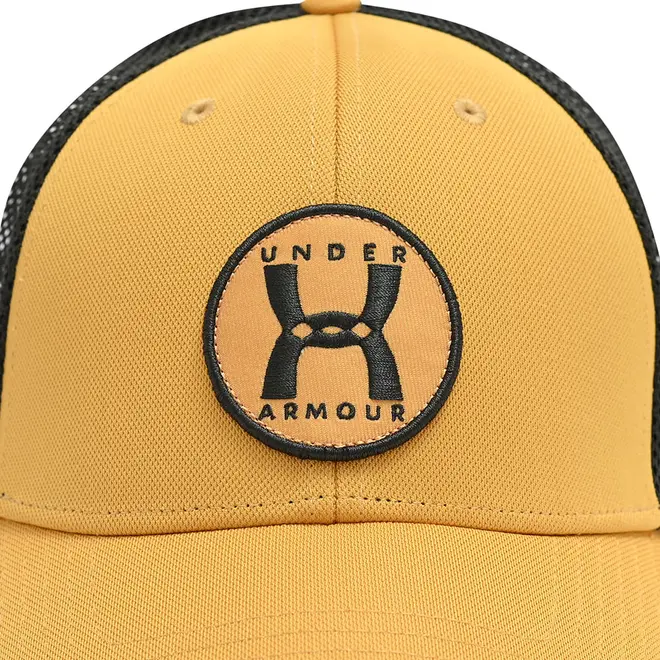 Boné Under Armour Blitzing Trucker