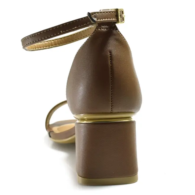 Sandália Feminina com Salto Bloco Vizzano Marrom 6428104-7286