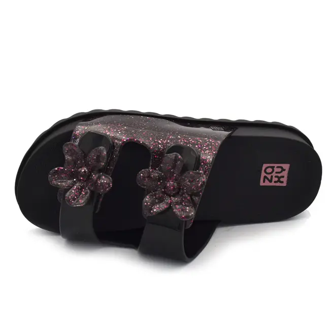Sandália Flat de Menina Zaxy Partner Flowers Preto 19387