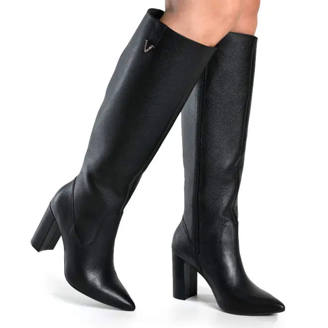 Bota de Couro e Cano Alto Feminina Via Marte Preto 063-021-01