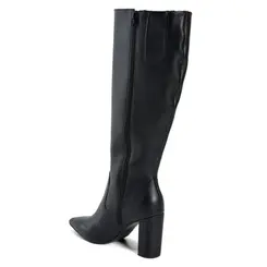 Bota de Couro e Cano Alto Feminina Via Marte Preto 063-021-01