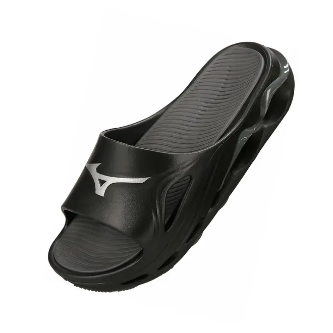 Chinelo Mizuno Wave