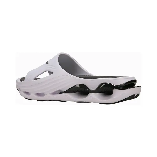 Chinelo Mizuno Wave