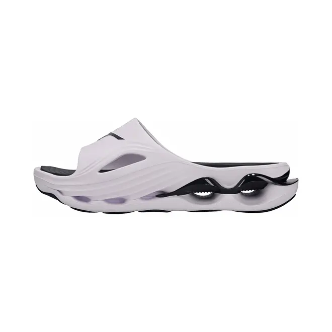 Chinelo Mizuno Wave