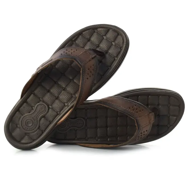 Chinelo Masculino de Couro Pegada Marrom 131221