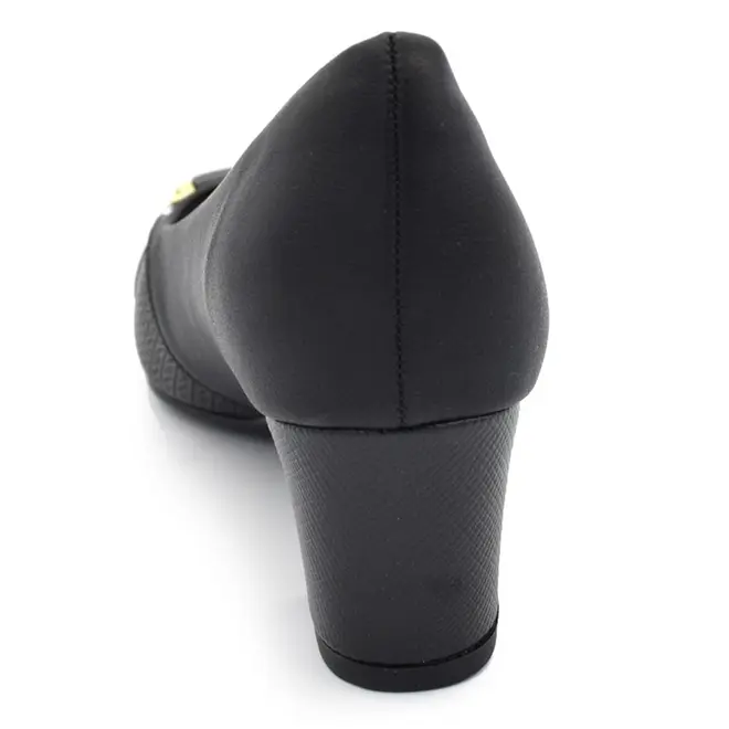 Scarpin de Salto Bloco Feminino Piccadilly Preto 110198