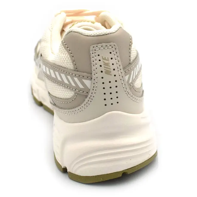 Tênis Feminino Nike Initiator Creme 394053-107