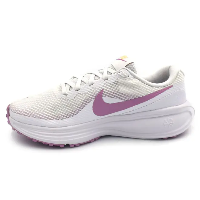Tênis Feminino Nike Revolution 8  Branco HJ8485-108