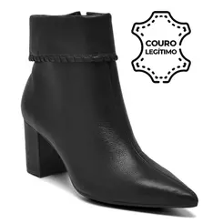 Bota de Couro e Cano Curto Feminina Via Marte Preto 236-010-01