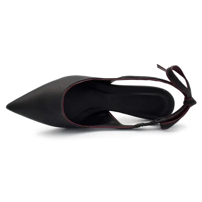 Scarpin de Couro Feminino Suzzara Preto 7140569
