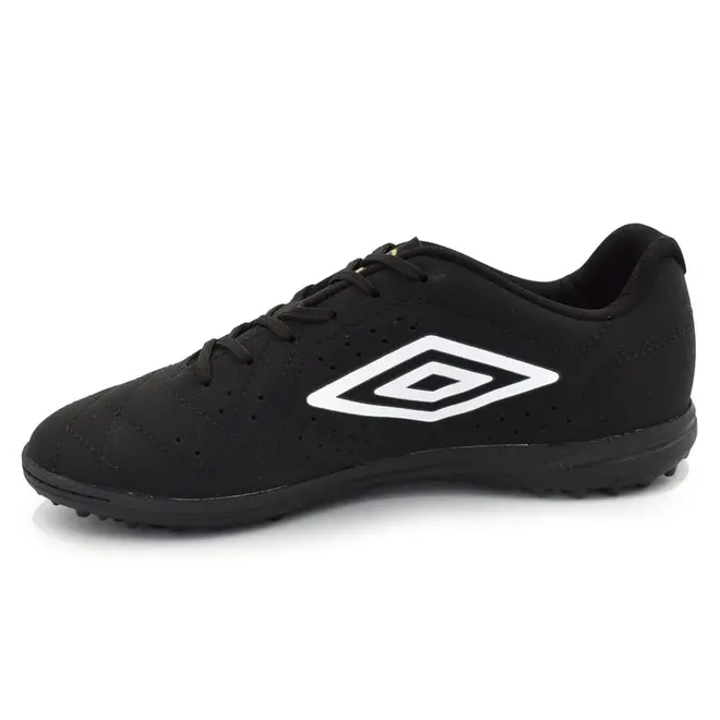 Chuteira Society Umbro Striker II Preto U01FB00473