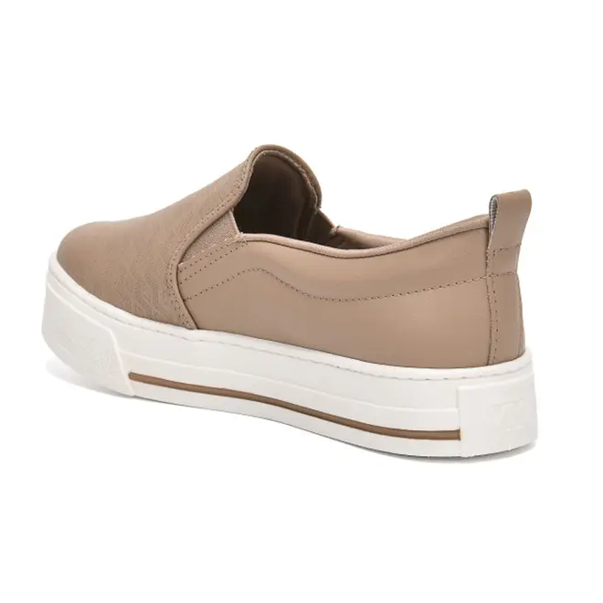Tênis Slip On Feminino Via Marte Bege 027-007-06