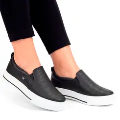 Tênis Slip On Feminino Via Marte Preto 027-007-06