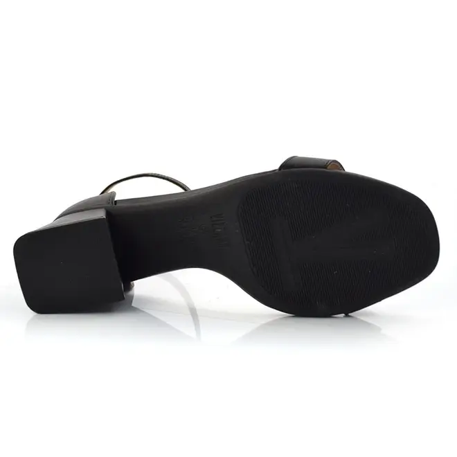 Sandália Feminina com Salto Bloco Vizzano Preto 6428104-7286