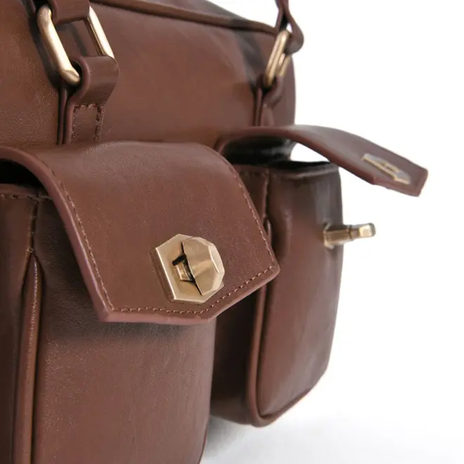 Bolsa de Ombro Feminina Via Marte Caramelo B1-421-01