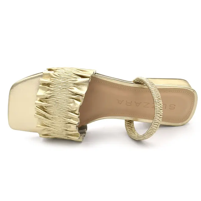 Sandália de Couro e Salto Baixo Feminina Suzzara Dourado 85601 MET