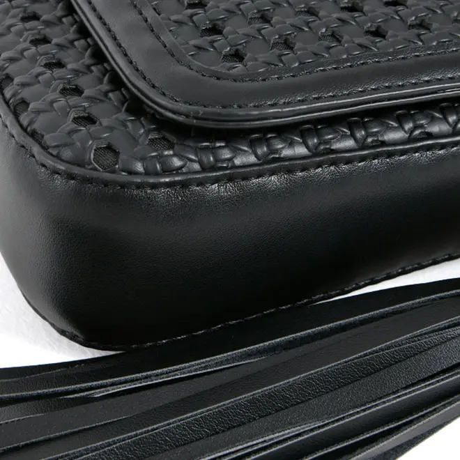 Shoulder Bag Feminina Via Marte Preto B1-408-01