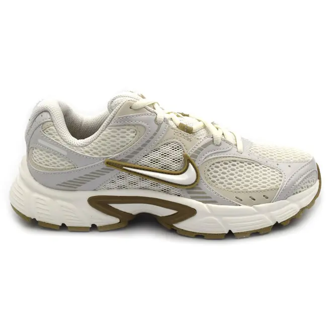 Tênis Feminino Nike V5 RNR Off White HQ7901-115