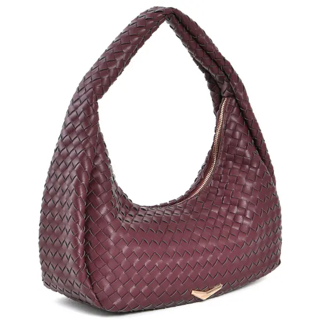 Bolsa de Ombro Feminina Via Marte Bordô B1-405-01