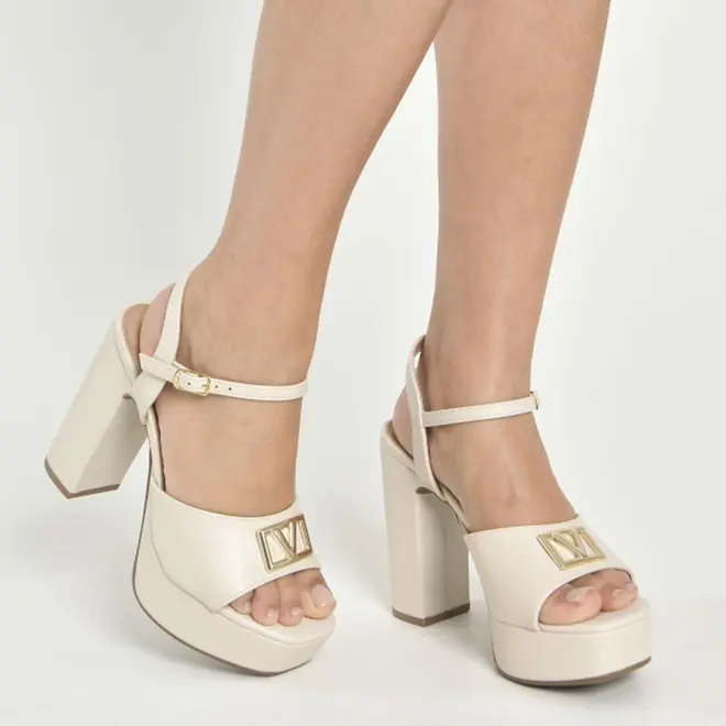 Sandália Plataforma Feminina Via Marte Off White 401-004-01