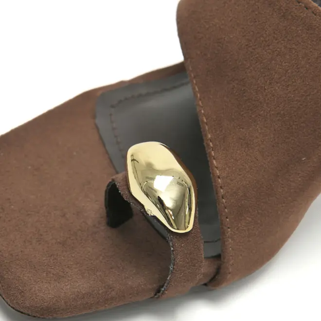 Tamanco de Salto Feminino Via Marte Marrom 399-002-01