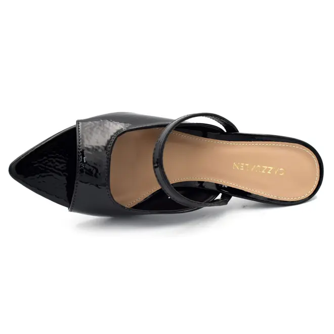Tamanco de Bico Folha e Salto Feminino Cazzualen Preto 141.1130