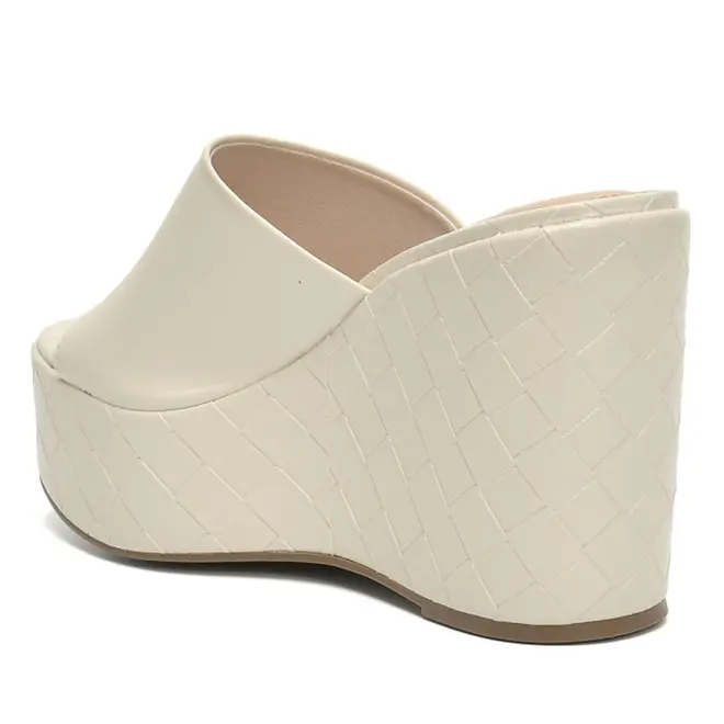 Tamanco Plataforma Feminino Via Marte Off White 404-010-01