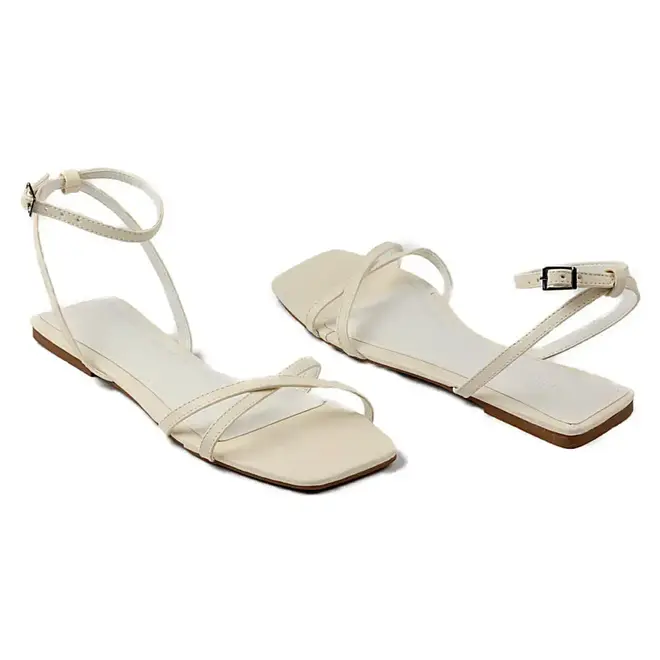 Sandália Itapuã Flat Tiras Feminino Branco