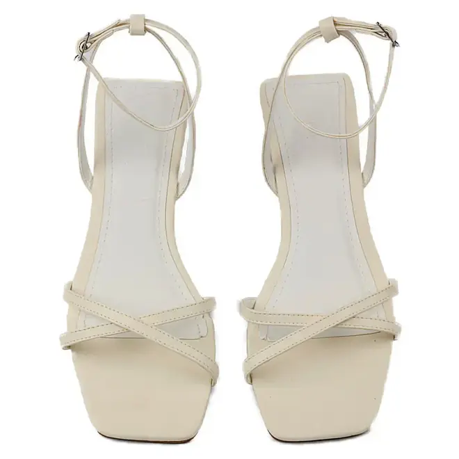 Sandália Itapuã Flat Tiras Feminino Branco
