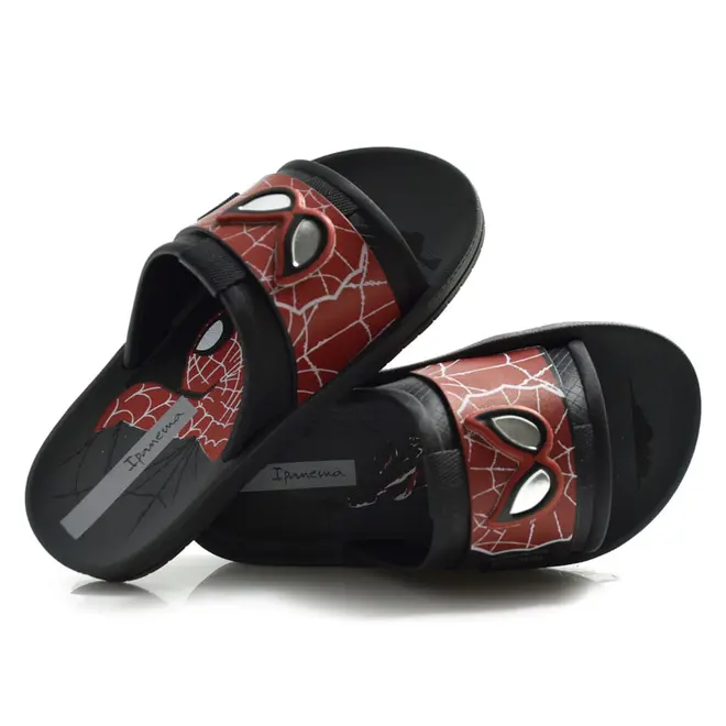 Chinelo Slide Infantil Ipanema Marvel do 25 ao 34 Preto 27413