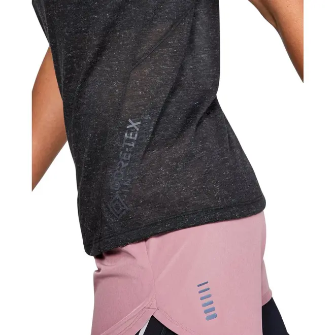 Camiseta de Treino Feminina Under Armour Breeze