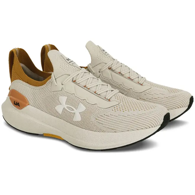 Tênis de Corrida Under Armour Charged Hit