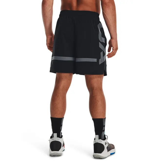 Shorts de Basquete Masculino Under Armour Baseline Woven II