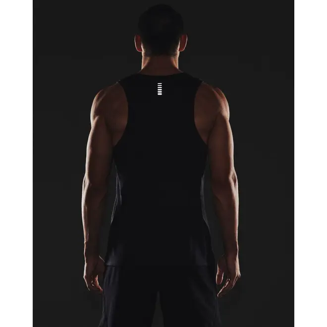 Regata de Treino Masculina Under Armour Streaker 2.0 Singlet