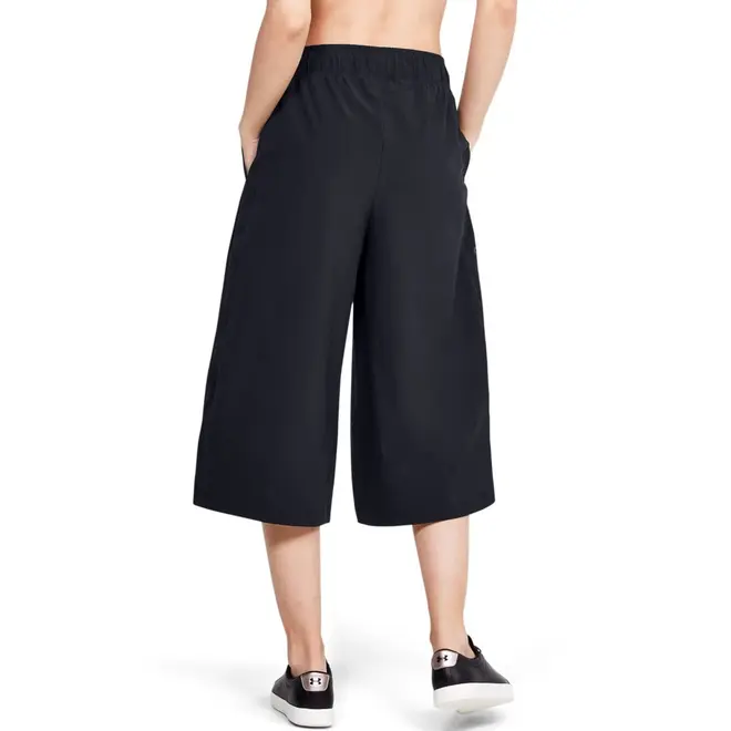 Calça de Treino Feminina Under Armour Woven Wide Crops