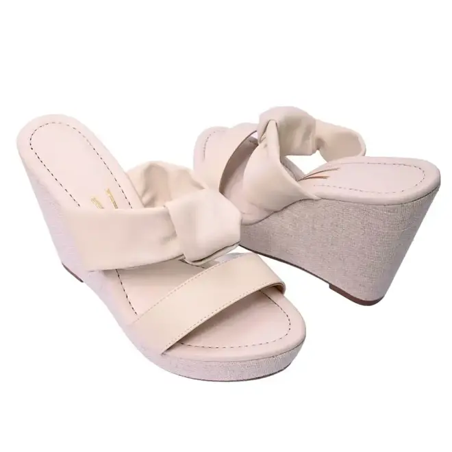 Tamanco Vizzano Plataforma Laço Branco Feminino