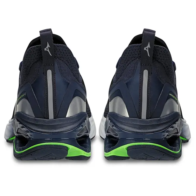 Kit 1 Tênis Mizuno Wave Invictus 4 e 1 Mochila Fun New