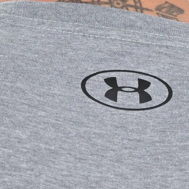 Camiseta Under Armour Big Logo Fill