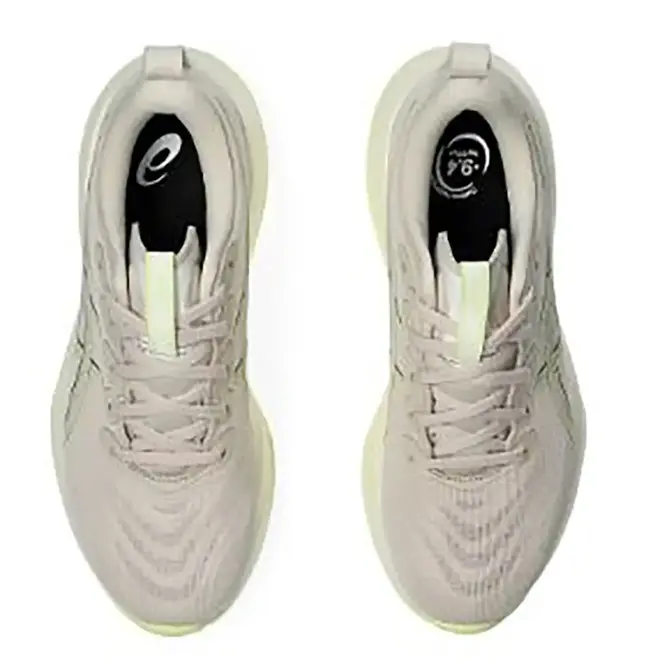 Tênis de Treino Asics Gel Cumulus Bege e Amarelo Feminino