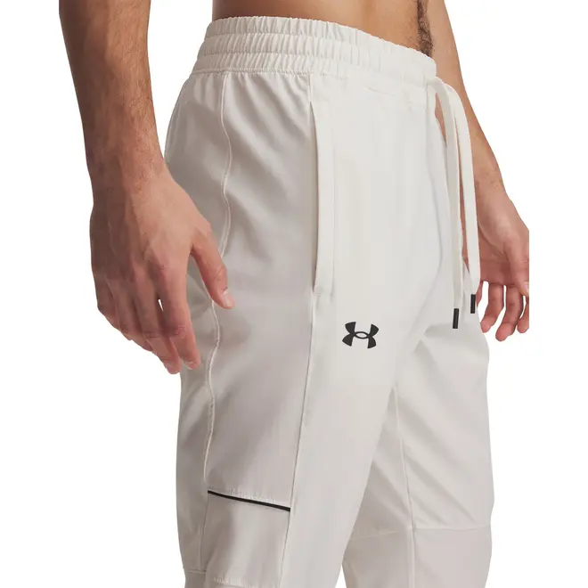 Calça de Basquete Under Armour Zone Woven Masculina