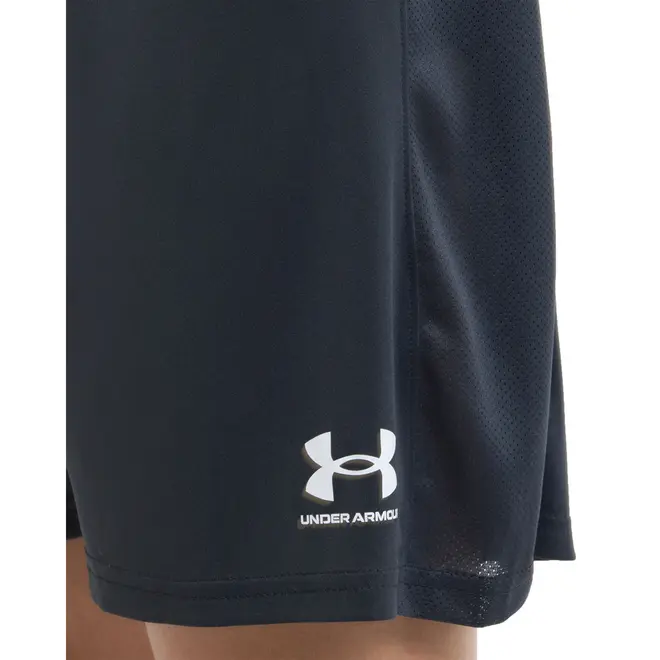 Shorts de Treino Under Armour Challenger
